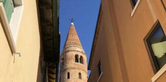 Caorle wonderland: 750mila persone e oltre 10 milioni di euro di indotto VeneziaOrientale@news: il centro storico di Caorle