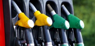 Carburanti: si torna a fare il pieno in Slovenia. Governo al lavoro per calmierare i prezzi VeneziaOrientale@news: pompe di benzina e diesel