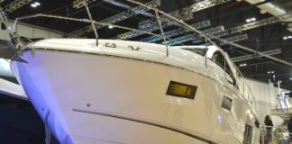 Torna dal 28 maggio al 5 giugno il Salone Nautico Venezia VeneziaOrientale@news: uno yacht in salone