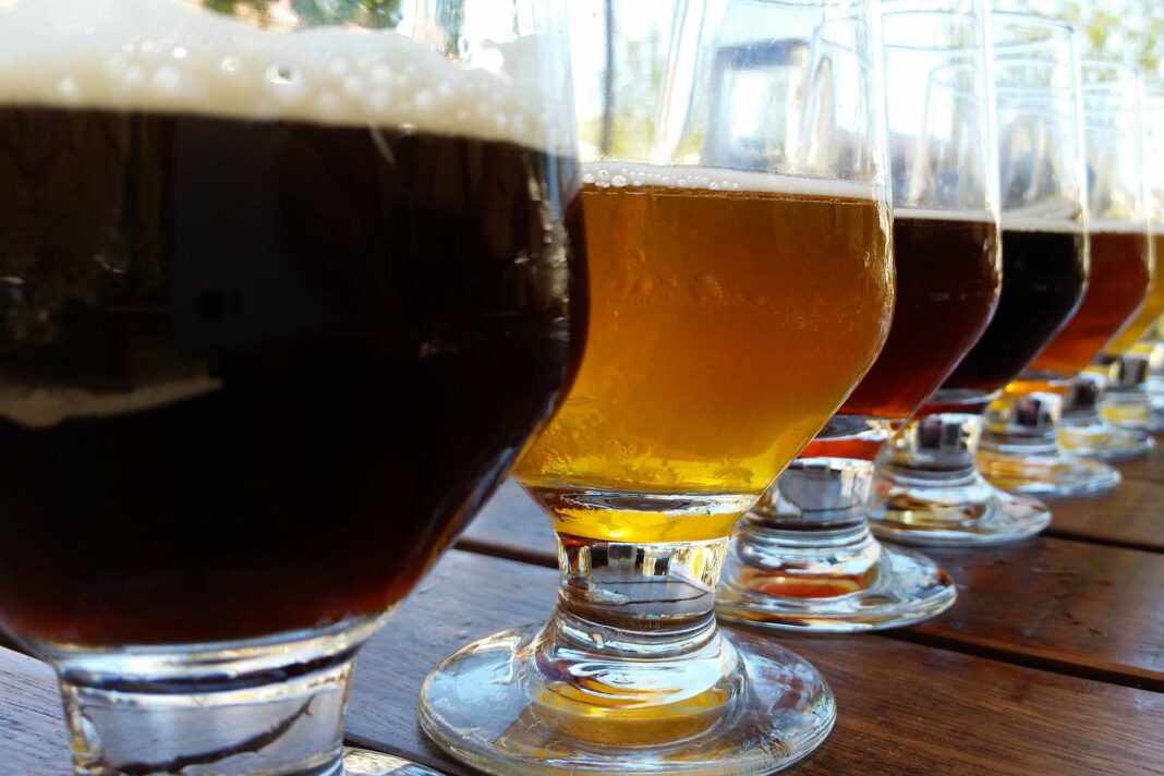 VeneziaOrientale@news: bicchieri con diversi tipi di birra