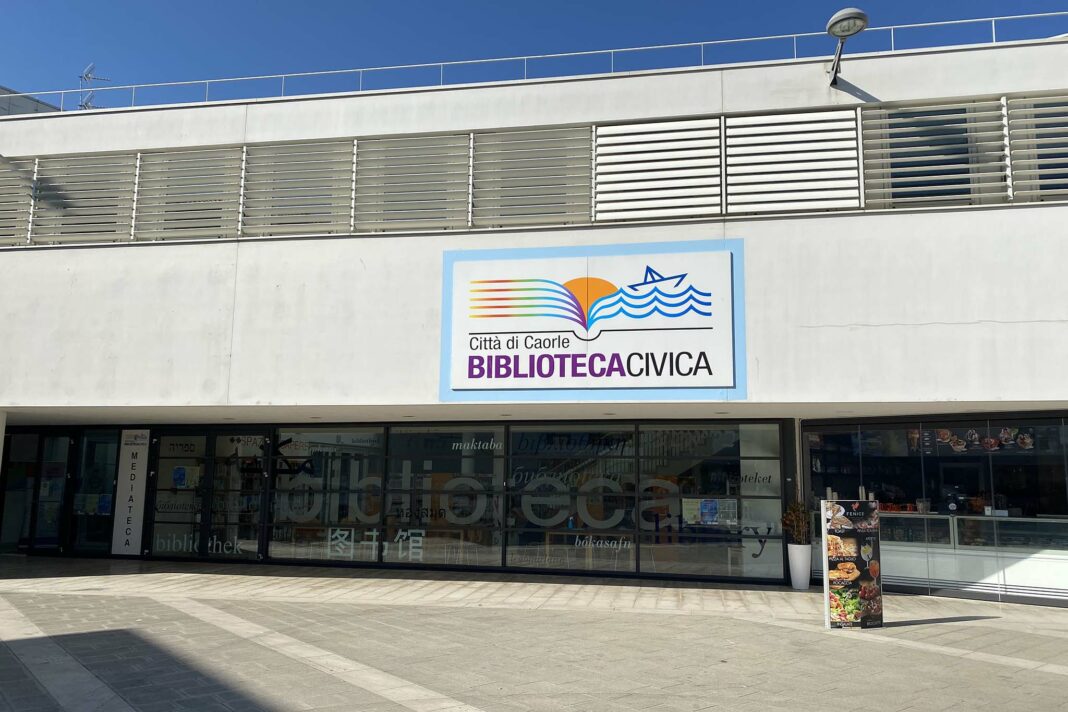 VeneziaOrientale@news: la biblioteca civica di Caorle