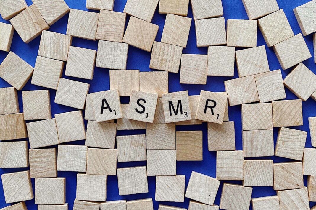 veneziaOrientale@news: cubi che compongono la parola ASMR
