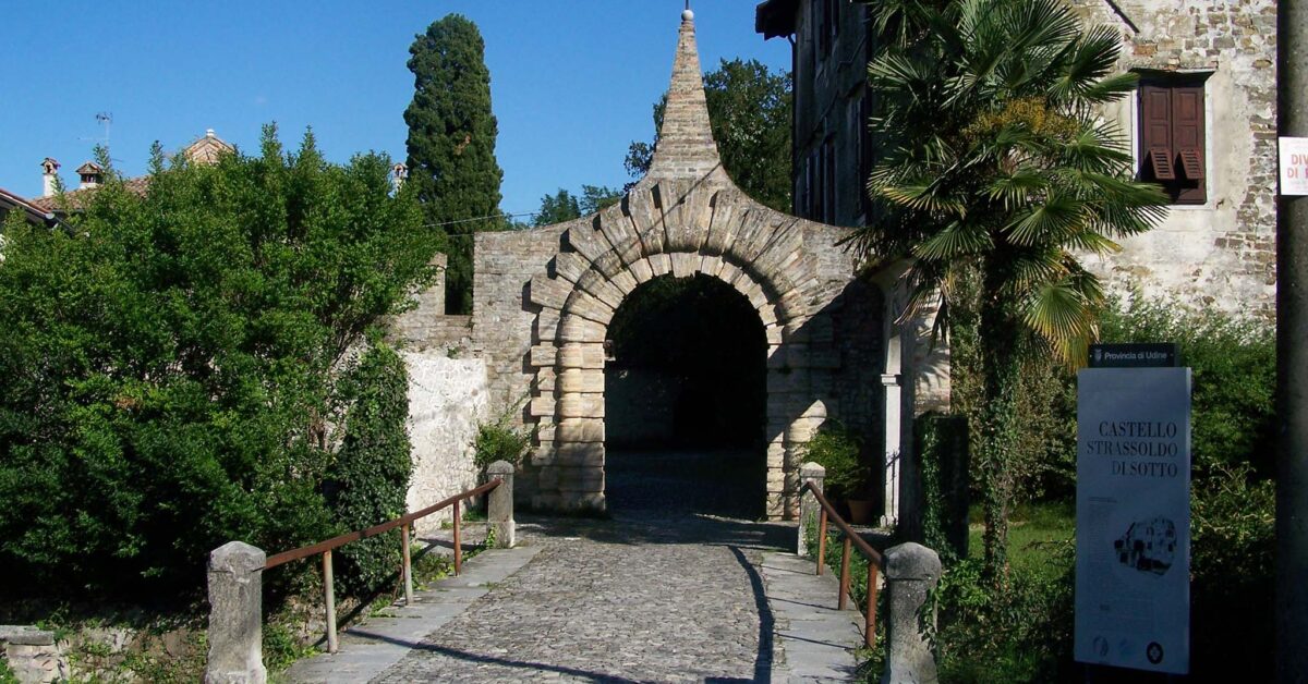 A Strassoldo castelli aperti e magici intrecci autunnali - portale notizie