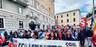 Salviamo il sociale, il corteo a Venezia di martedì 29 novembre