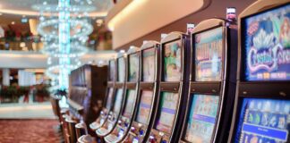 Gioco d’azzardo: gli operatori dell’Ulss 4 scendono in piazza VeneziaOrientale@news: gioco d'azzardo, slot machine