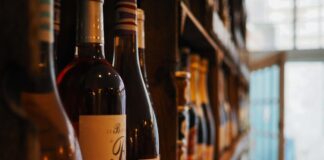 In Irlanda il vino come le sigarette, Zaia non ci sta