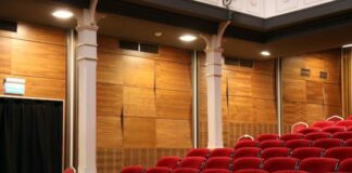 Portogruaro alza il sipario sul concerto di #IOMIDONO Teatro Russolo, Portogruaro, Ciarlatani