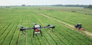 Crehacktivity: soluzioni innovative sull’agricoltura del futuro Un drone in agricoltura