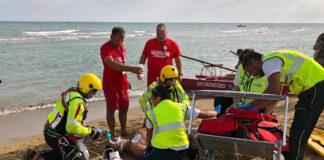 Jesolo protagonista di una giornata dedicata all’inclusività , al soccorso e alla prevenzione Simulazione di soccorso in spiaggia