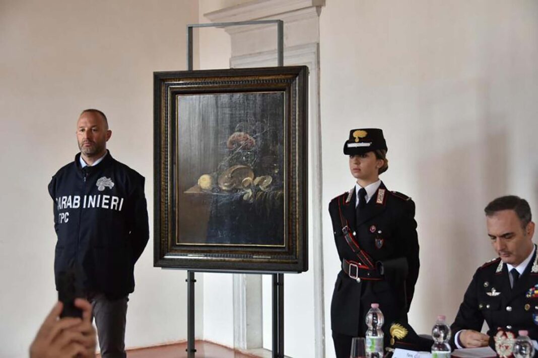 L'assessore Pesce alla consegna di un bene culturale da parte del Nucleo Carabinieri Tutela Patrimonio Culturale di Venezia al Museo di Palazzo Grimani