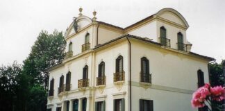 L’antica arte dei maestri vetrai in mostra a Venezia, lo splendore delle antiche dimore