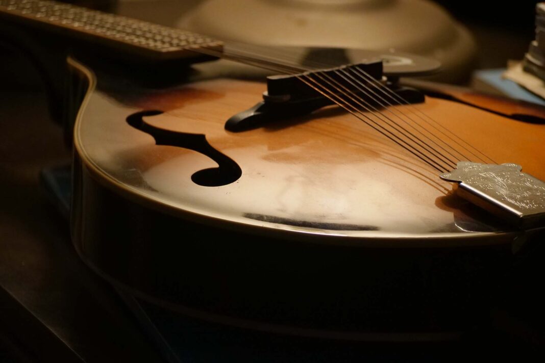 Un mandolino