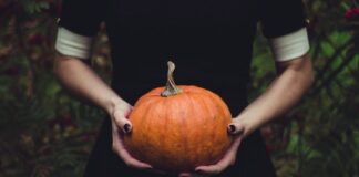 Last minute outfit. Le migliori idee per un vestito di Halloween fai da te travestimento halloween ultimo minuto fai da te