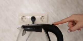 Piano rifiuti: la Regione Veneto dà il via ai Centri di Riuso Un bollitore