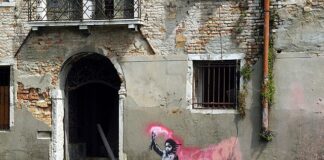Un viaggio fra muri, sottopassi e metropolitane con opere di Basquiat, Haring e Bansky a Caorle Bansky street art Venezia