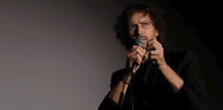 Francesco Tricarico live a San Vito al Tagliamento: un viaggio tra poesia, musica e cabaret