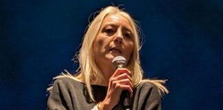 Camilla Costanzo vince il Premio Settembrini con ‘Tempo al Tempo’ Camilla Costanzo vince il Premio Settembrini