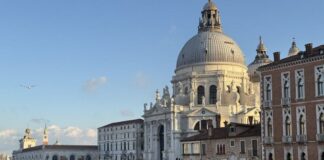 Madonna della Salute, mercoledì 19 novembre apre il ponte votivo Madonna della Salute