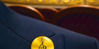 Fenice, le spillette di protesta vanno in ristampa spillette lavoratori Fenice