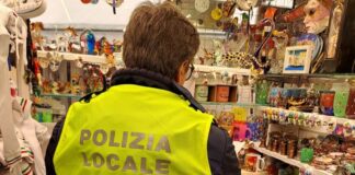 Chiosco irregolare a Cannaregio, sequestrati prodotti privi di etichettatura venezia@orientale_IMG_ Chiosco irregolare Cannaregio