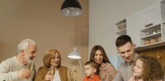 “Radici & ali”: a Jesolo un ciclo di incontri per rafforzare il dialogo tra nonni e genitori