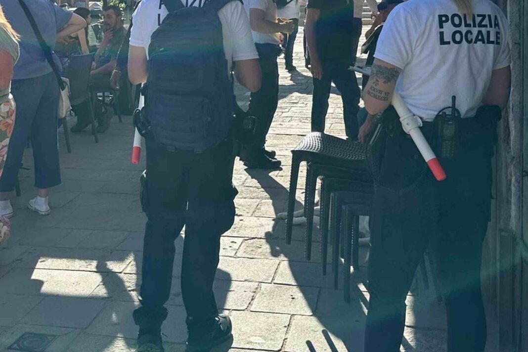 venezia@orientale_IMG_ polizia locale Fondamenta degli Ormesini