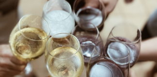 Al via Caorle Wine&Art: due serate tra vino, arte e tradizione