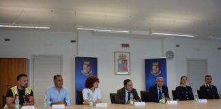 Jesolo, installato un defibrillatore DAE al Commissariato di Polizia Jesolo DAE Commissariato di Polizia