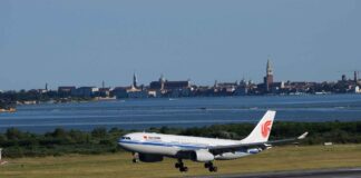 Venezia e Pechino, atterrato al Marco Polo il primo volo diretto di Air China Venezia Pechino