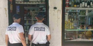 Controlli a Castello, sequestrati 150 prodotti alimentari scaduti 150 prodotti