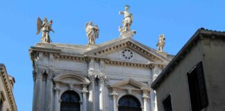 Venezia, alla Scuola Grande San Teodoro torna AqvArt AqvArt